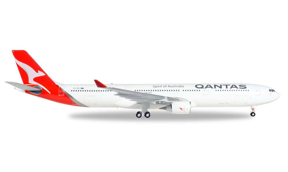 QANTAS.AIRBUS.A330-300-NEW.2016.COLORS.VH-QPJ